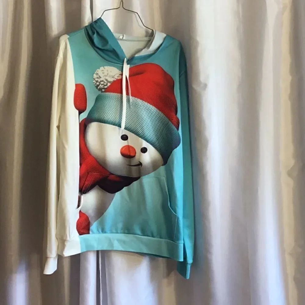 Unisex pull on style hoodie in size L to XL
